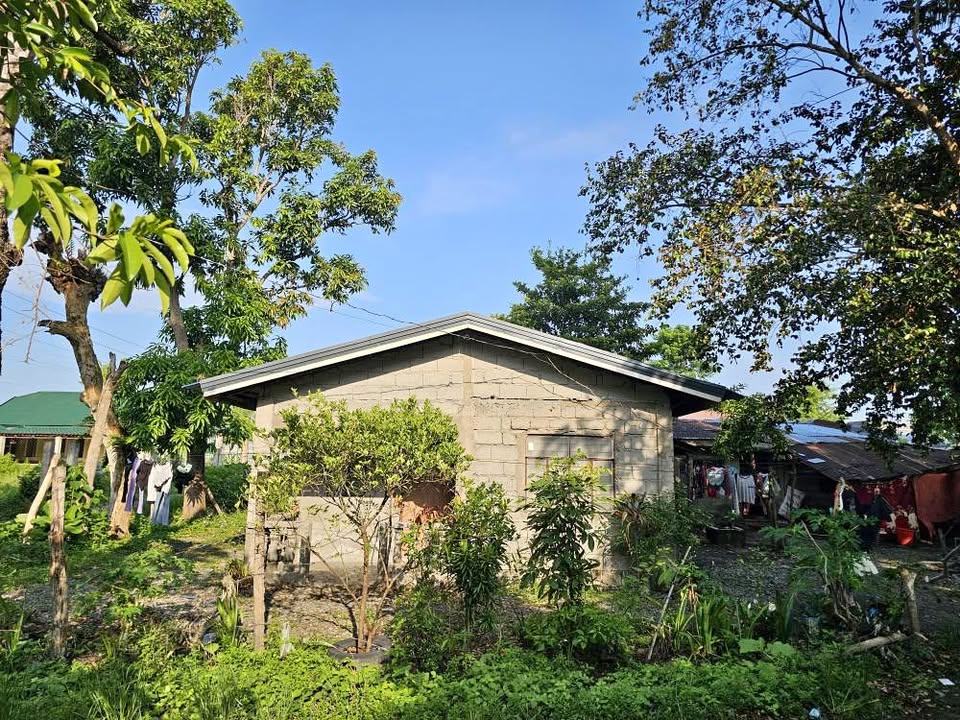 House and lot for sale – photo 1