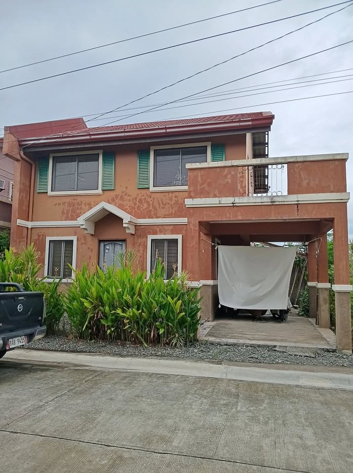 Foreclosed Property house & lot – photo 1